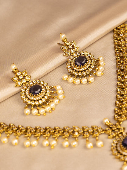 Elegant Blue Stone Pendant Necklace – Timeless & Sophisticated KC593