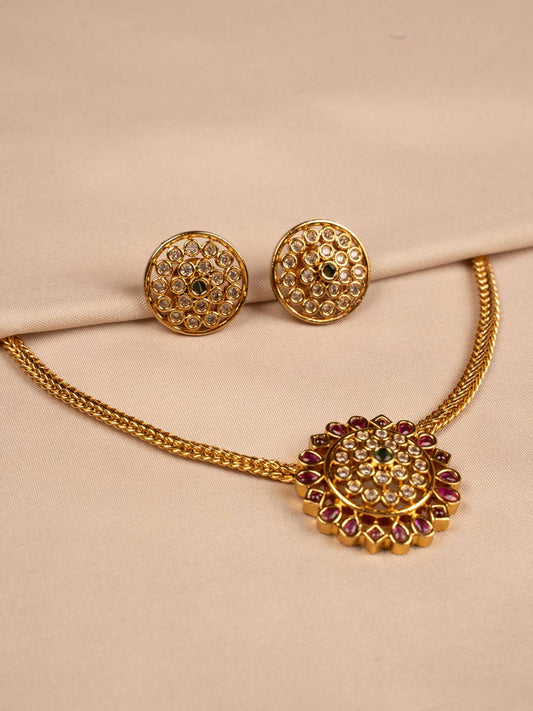 Necklace With Round Pendant Temple jewellery design KC310