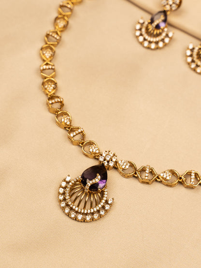 Elegant Purple Pendant Necklace – Stylish & Timeless KC596