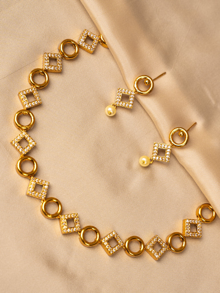White Stone Geometric Necklace – Modern & Elegant Design KC583