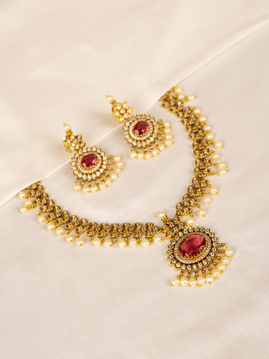 Elegant Ruby and White Bead Necklace – Classic & Timeless KC577
