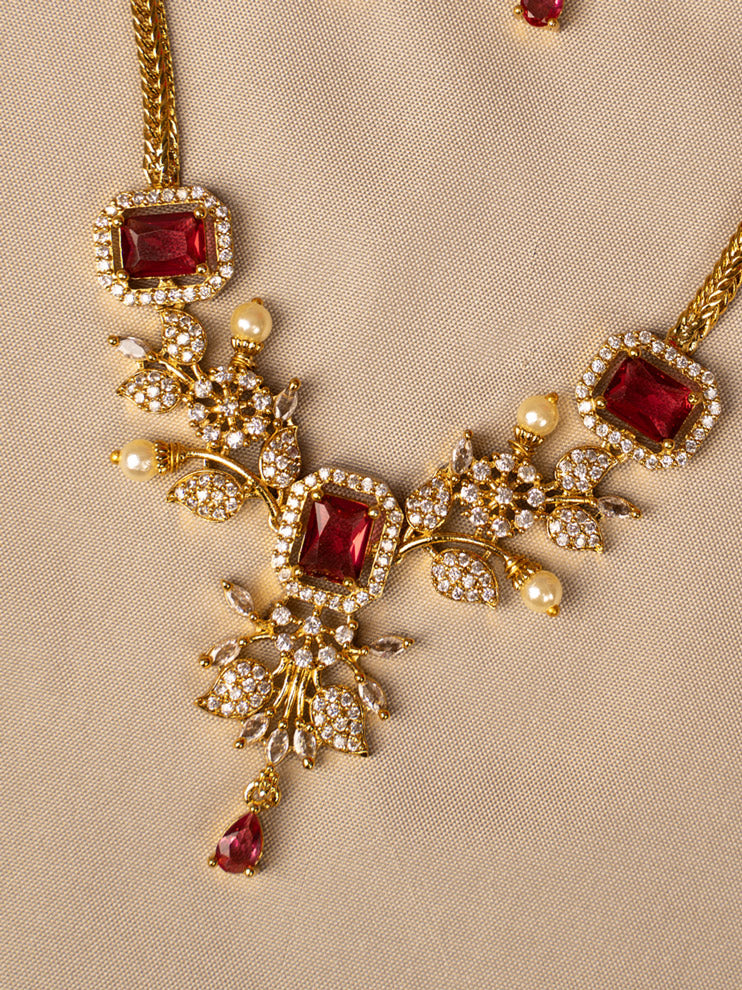 Elegant Ruby Red Necklace – Classic & Timeless Beauty  KC580