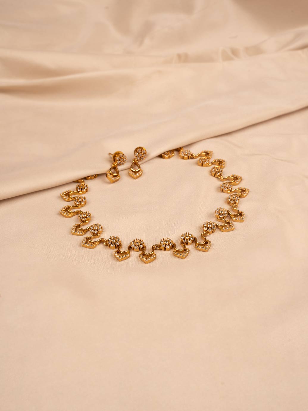 Elegant Simple White Stone Necklace – Minimal & Timeless Beauty KC321