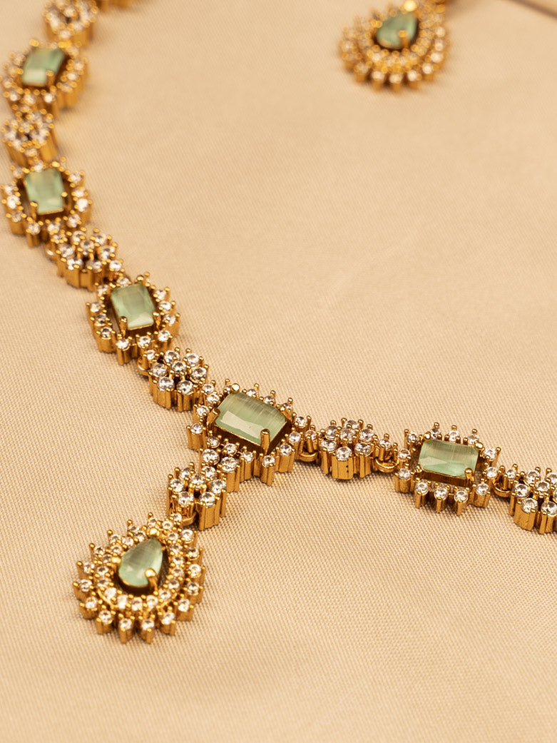 Elegant Green and White Stone Necklace Set KC569