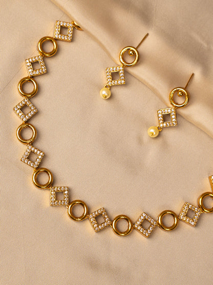 White Stone Geometric Necklace – Modern & Elegant Design KC583